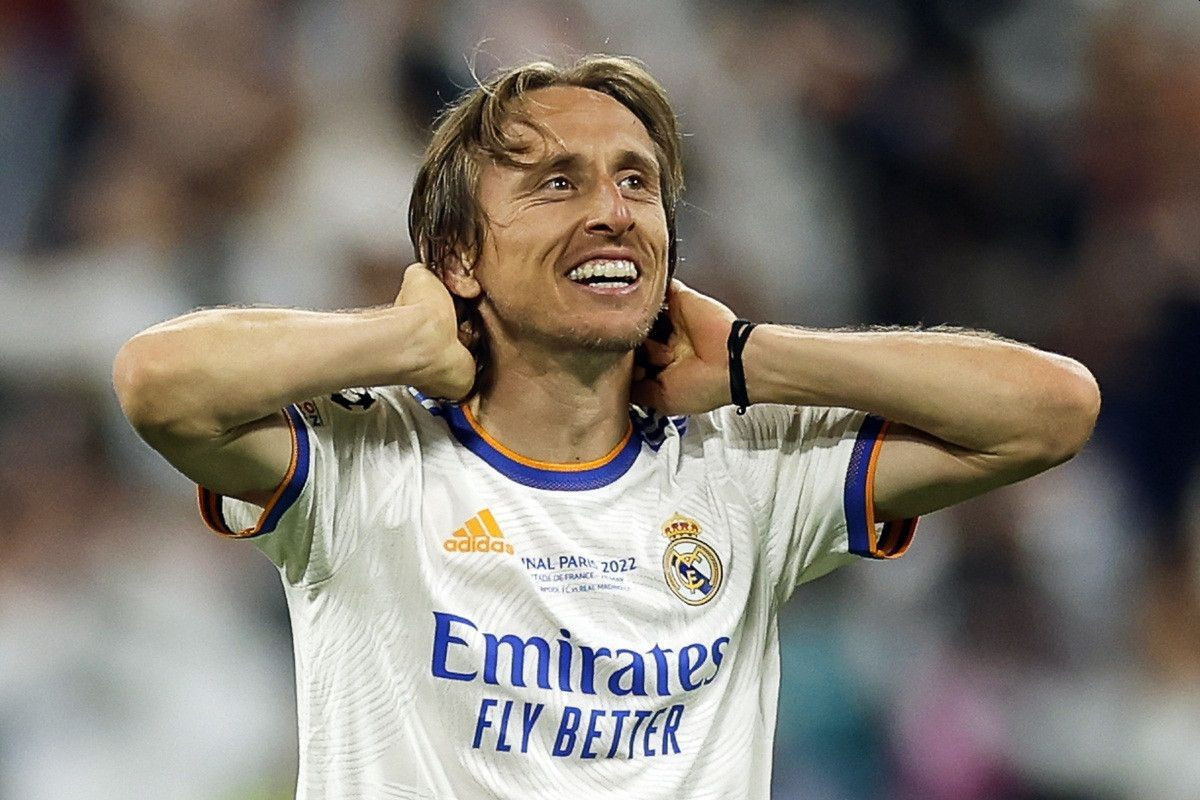 U Realu su u čudu: Modrić prije povratka u Madrid sjeda sa potencijalnim novim klubom U Realu su u čudu: Modrić prije povratka u Madrid sjeda sa potencijalnim novim klubom