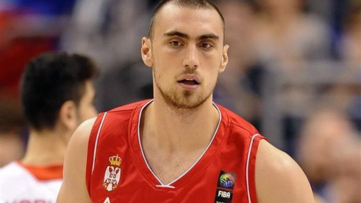 Nikola Milutinov tri sedmice izvan parketa