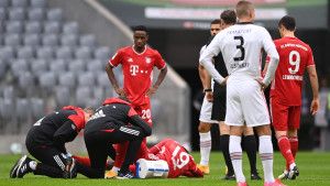 U Bayernu su se svi hvatali za glavu već u prvoj minuti i ne izgleda dobro