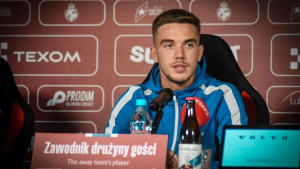 Igrač s Kosova došao da zaradi hljeb za porodicu, sad živi u strahu od Rusa: "Zatvore nas, a mi..." 