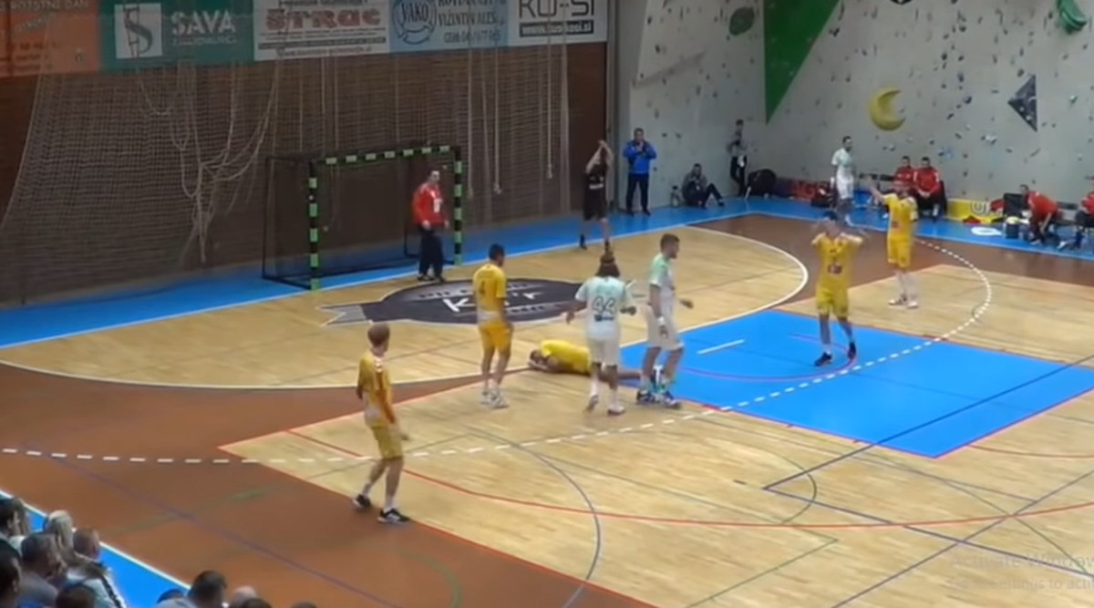 Rukometaš Sjeverne Makedonije brutalno nokautiran, propustit će Evropsko prvenstvo Rukometaš Sjeverne Makedonije brutalno nokautiran, propustit će Evropsko prvenstvo