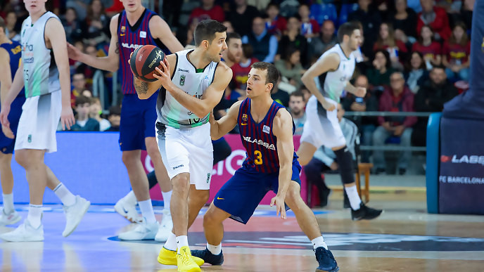 Pangos imao svoj dan, Barca se provukla, Real razbija rivale