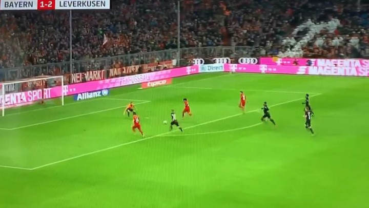 Nevjerovatno je da igrači Bayerna ovo nisu uspjeli pretvoriti u gol