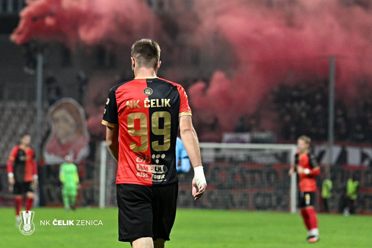 Anes Mašić pogodio u posljednjoj minuti utakmice i odveo Čelik u osminu finala! Anes Mašić pogodio u posljednjoj minuti utakmice i odveo Čelik u osminu finala!