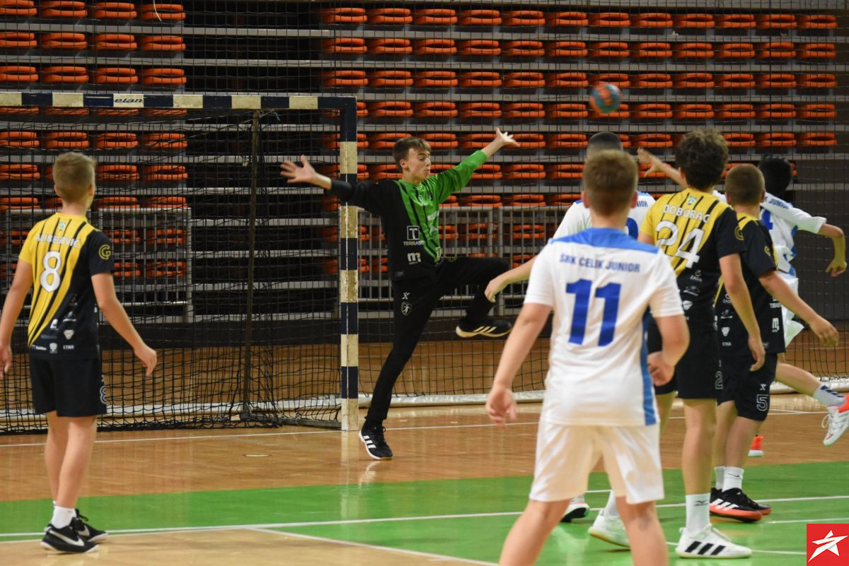 U Zenici održano državno prvenstvo za dječake u rukometu