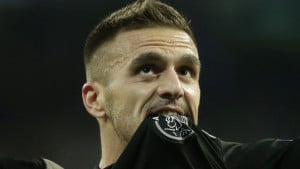 Crvena zvezda mu nudila nezapamćene cifre, Dušan Tadić odbio i potpisao za evropskog velikana!