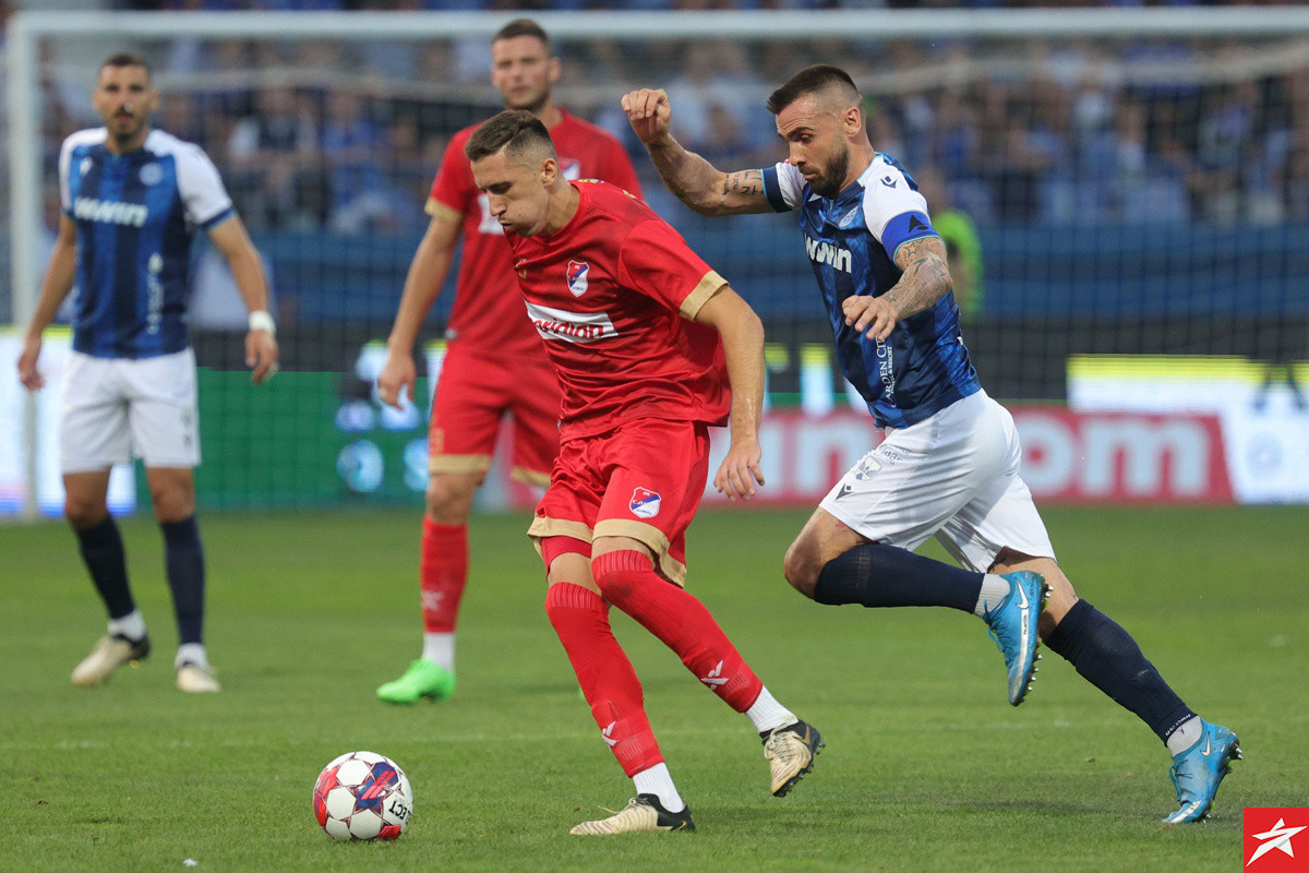 Sloga se ne šali - Dobojski tim završio još jedan vrijedan potpis Sloga se ne šali - Dobojski tim završio još jedan vrijedan potpis