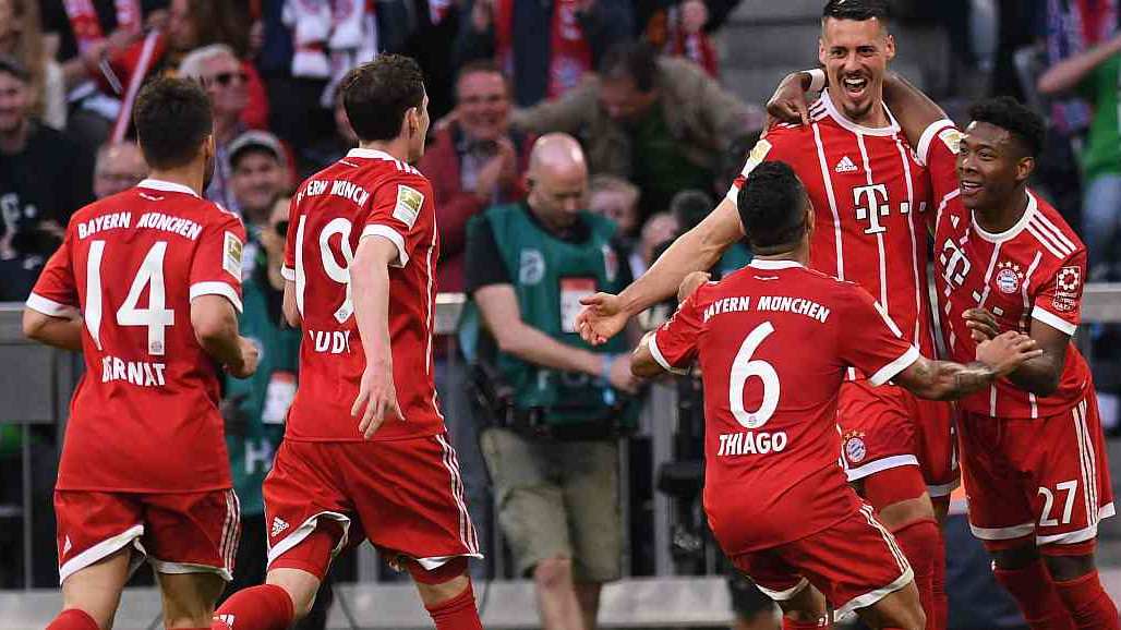 Bayern gubio, pa zabio pet komada Borussiji M'Gladbach