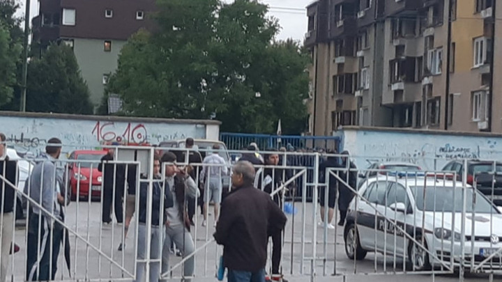 MUP KS: Navijači Veleža su vraćeni kući, sve je prošlo dobro