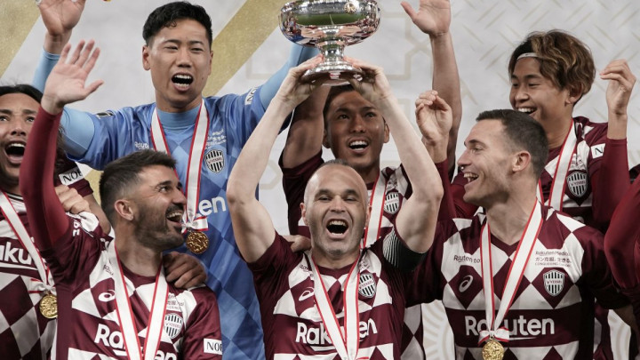 Očajan potez čelnika kluba: Barcelona u januaru pokušala dovesti Iniestu na posudbu!