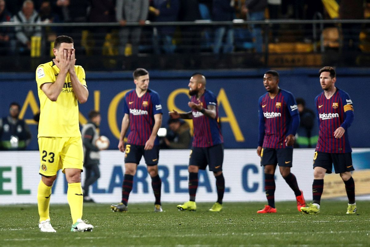Izrazi lica fudbalera Villareala kod Messijevog slobodnjaka sve govore 