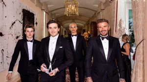 Beckham zaplakao na vjenčanju svog sina, pa mu onda dao poklon od pola miliona dolara