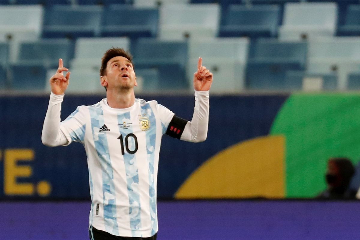 Od svih aktivnih igrača na svijetu niko nije zabio toliko golova iz slobodnjaka kao Messi Od svih aktivnih igrača na svijetu niko nije zabio toliko golova iz slobodnjaka kao Messi