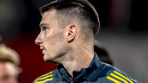 A sinoć mu se svijet srušio! Niko novim klubom neće šokirati kao Livaković: Hajduk, Dinamo ili...