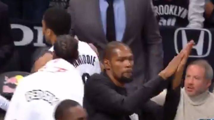 Dinwiddie izignorisao Duranta koji je nabacio sam sebi, a zbog toga se oglasio i Jusuf Nurkić