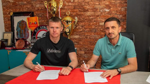 Nakon odlaska iz FK Željezničar Filip Dujmović se skrasio u Sjevernoj Makedoniji