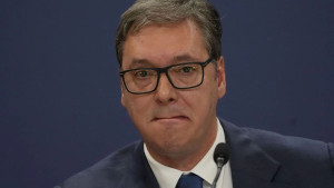 Vučić pojedine građane nazvao imbecilima, pa mu bivši košarkaš žestoko uzvratio: "Izdajem Kosovo..."
