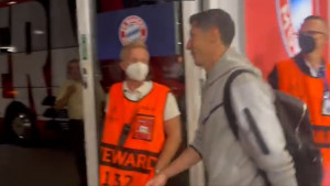 Snimak koji se čekao: Lewandowski po izlasku sa Allianz Arene izustio samo jednu rečenicu