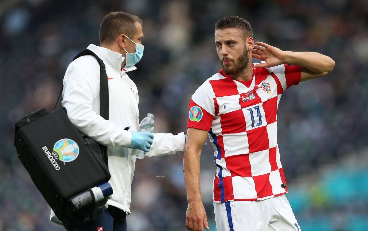 Preporuka navijačima West Hama pred put u Zagreb: Vlašićev dres nije poželjan... Preporuka navijačima West Hama pred put u Zagreb: Vlašićev dres nije poželjan...