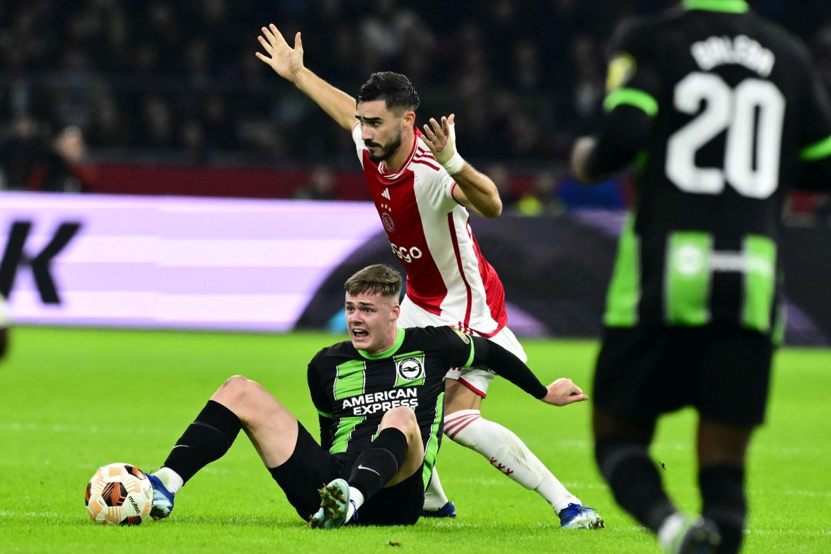 Ajax se osramotio, Hrvat dobio žestoke kritike zbog nove katastrofalne partije