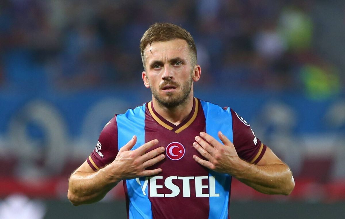Edin Višća asistirao protiv Bešiktaša, a kada im je ušao drugi bh. fudbaler... Edin Višća asistirao protiv Bešiktaša, a kada im je ušao drugi bh. fudbaler...