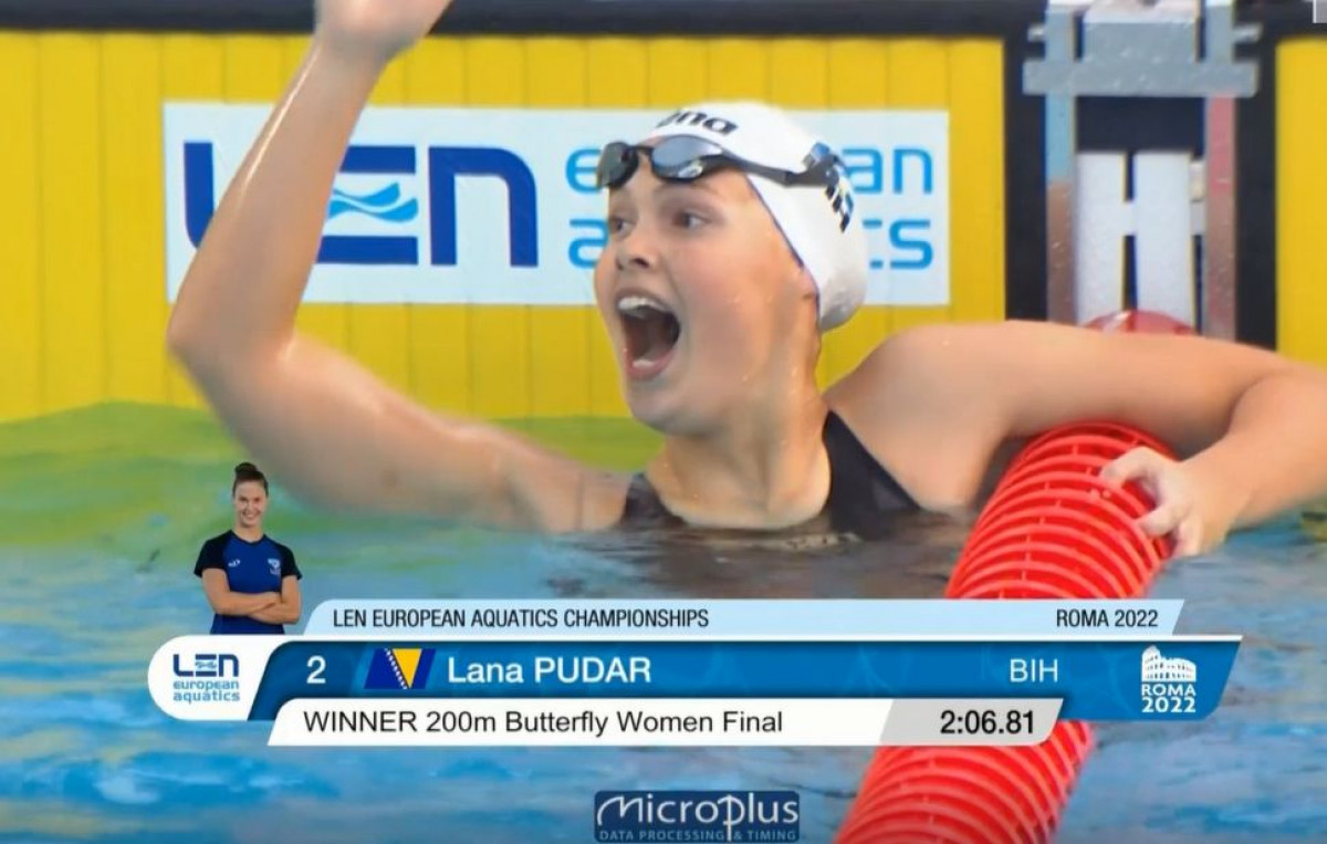 Engleski komentator u šoku zbog Lane Pudar: "Nezamislivo je da neko ovako pliva 200 metara"