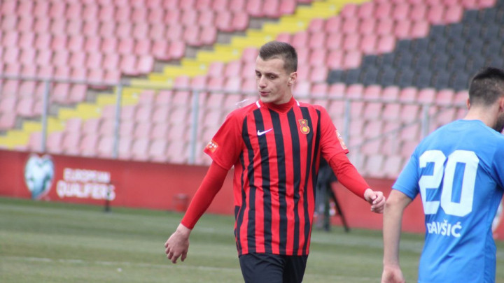 Azur Mahmić potpisao za Mladost