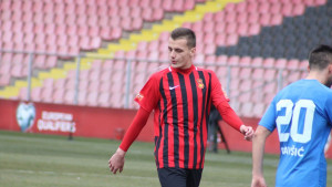Azur Mahmić potpisao za Mladost