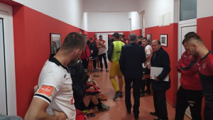 Mujagiću pozlilo, bit će prebačen u bolnicu