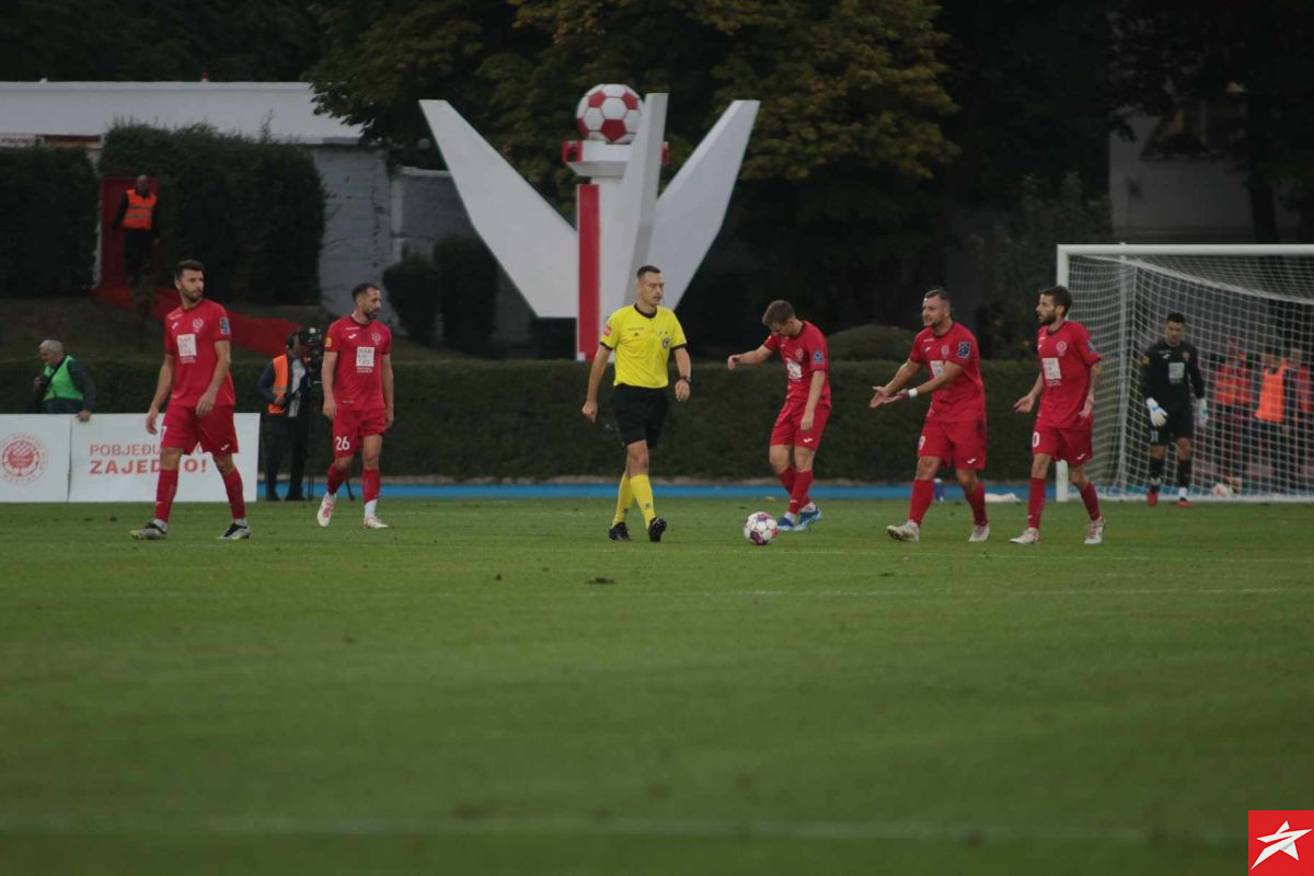 Velež u teškoj situaciji - Gradski derbi je jednosmjerna ulica Velež u teškoj situaciji - Gradski derbi je jednosmjerna ulica
