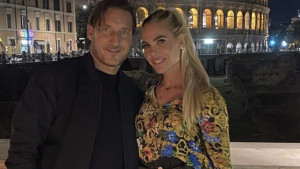 Njen bezobrazluk nema kraja: Ilary objavila koje stvari joj je Totti "ukrao" iz ormara