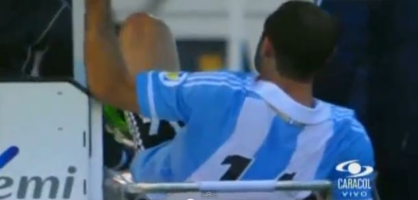 Mascherano divljao pa isključen u remiju Argentine
