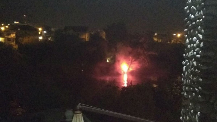 Zbog bakljade ispred hotela igrači Zvezde imali besanu noć