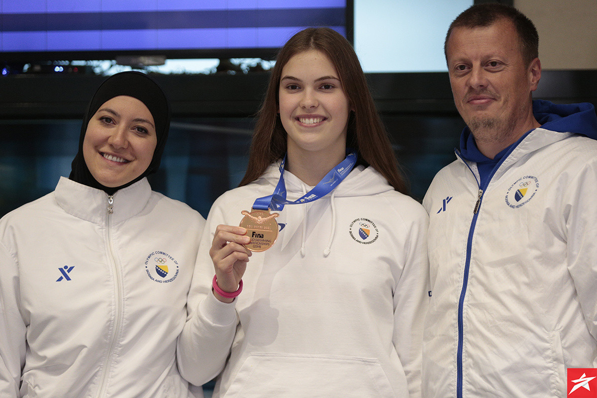 Olimpijski komitet BiH nagradio Lanu Pudar s 30.000 KM Olimpijski komitet BiH nagradio Lanu Pudar s 30.000 KM
