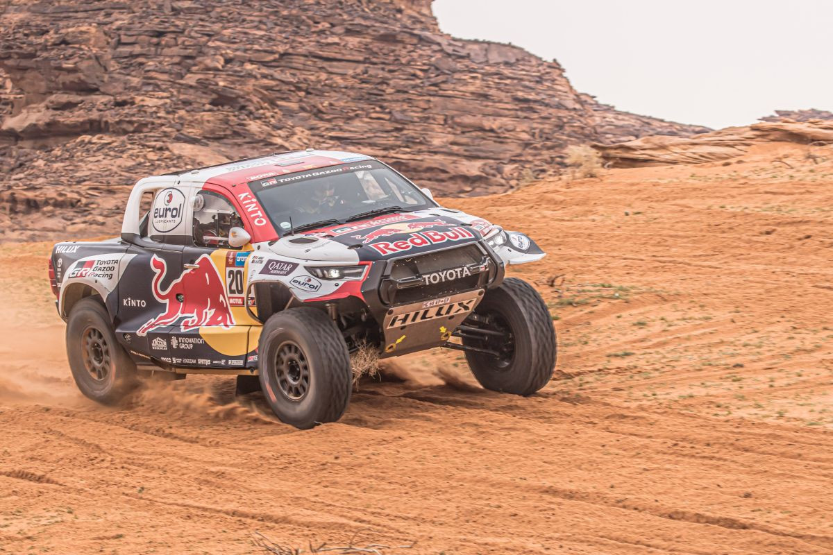Rally Dakar stiže do najvećih uzbuđenja: Osmijeh na licu Nassera Al-Attiyaha