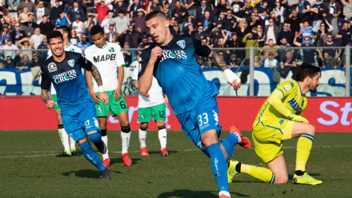 Krunić zbog povrede propušta reprezentativne obaveze, ali pravi transfer karijere