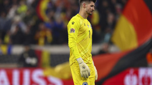 Povrijeđeni u reprezentaciji odmah zaigrali za klub, Nikola Vasilj nastavio s lošom formom