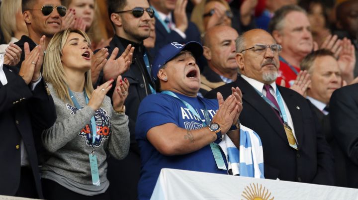 Ovako to  izgleda kad Maradona navija