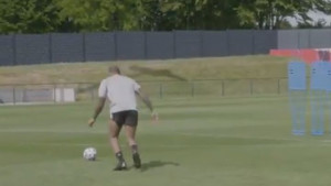 Lukaku i De Bruyne u čudu: Thierry Henry na treningu pokazao o kakvom majstoru se radi