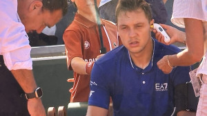 Od bajke do noćne more: Drama za Novopazarca na Roland Garrosu, ljekari utrčali u teren