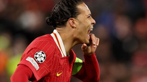 Van Dijk sinoć koketirao sa čelnicima PSG-a, Liverpool odmah jutros kontaktirao njegovu zamjenu!
