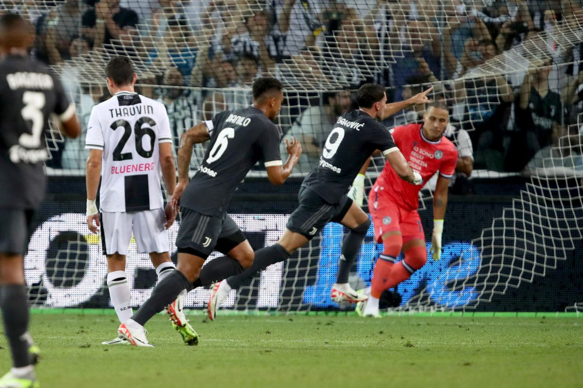 Rapsodija Juventusa, šok za Lazio