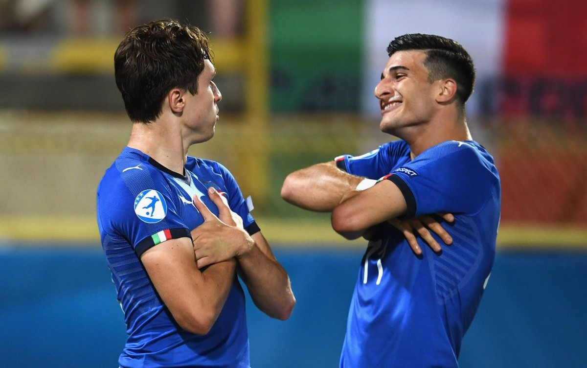 Italija u fenomenalnoj utakmici savladala Španiju i stigla do važna tri boda