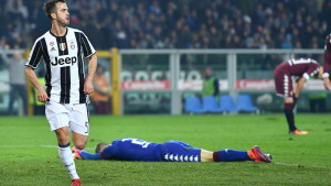 Šta je Juventus sve odbio za Miralema Pjanića?