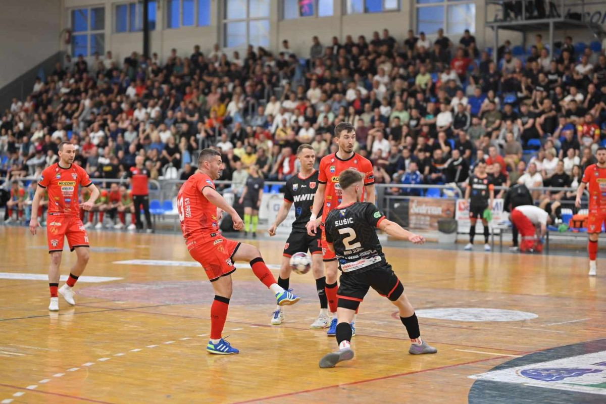 Bubamara deklasirala Slogu u sjajnoj atmosferi Bubamara deklasirala Slogu u sjajnoj atmosferi