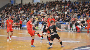 Bubamara deklasirala Slogu u sjajnoj atmosferi