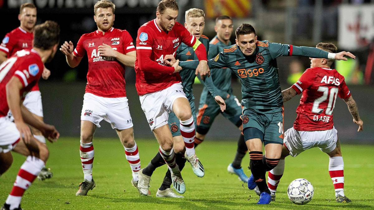 Ludnica u Nizozemskoj: Ajax ili AZ, postoji čak i prijedlog da se dodijele dvije titule