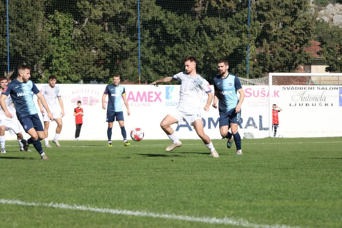 Sutjeska savladala Zrinjski i zakazala finale protiv GOŠK-a u finalu turnira Andrija Anković Sutjeska savladala Zrinjski i zakazala finale protiv GOŠK-a u finalu turnira Andrija Anković