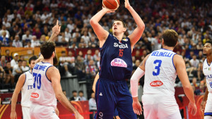 Jokić novčano pomogao medicinskom centru u Somboru 