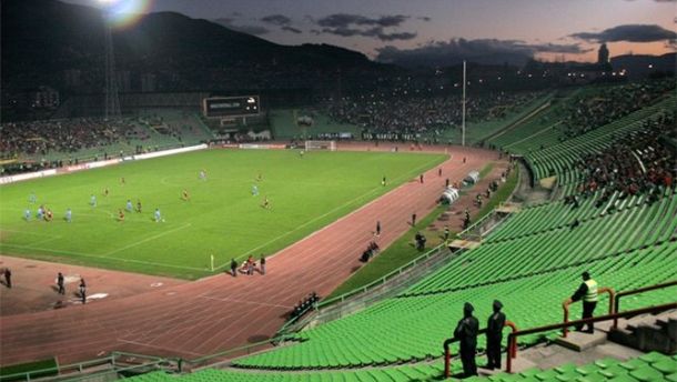 UEFA-in inspekcija za stadione posjetila BiH UEFA-in inspekcija za stadione posjetila BiH